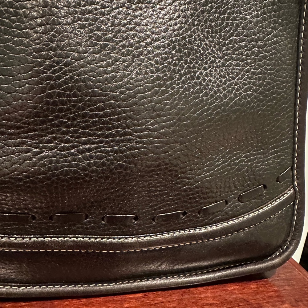 Brighton Vintage Black Leather Shoulder Bag - Picture 2 of 11